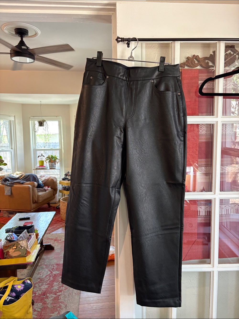 Spanx Leather-like Straight Pant (Luxe Black/L)